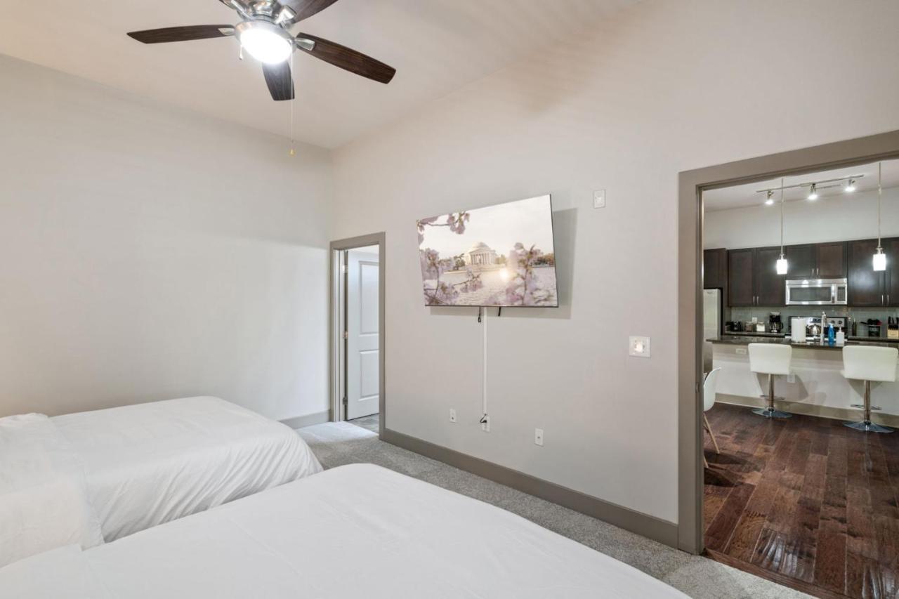Grand Luxury Premium Vaulted Ceilings Apartman Woodbridge Kültér fotó